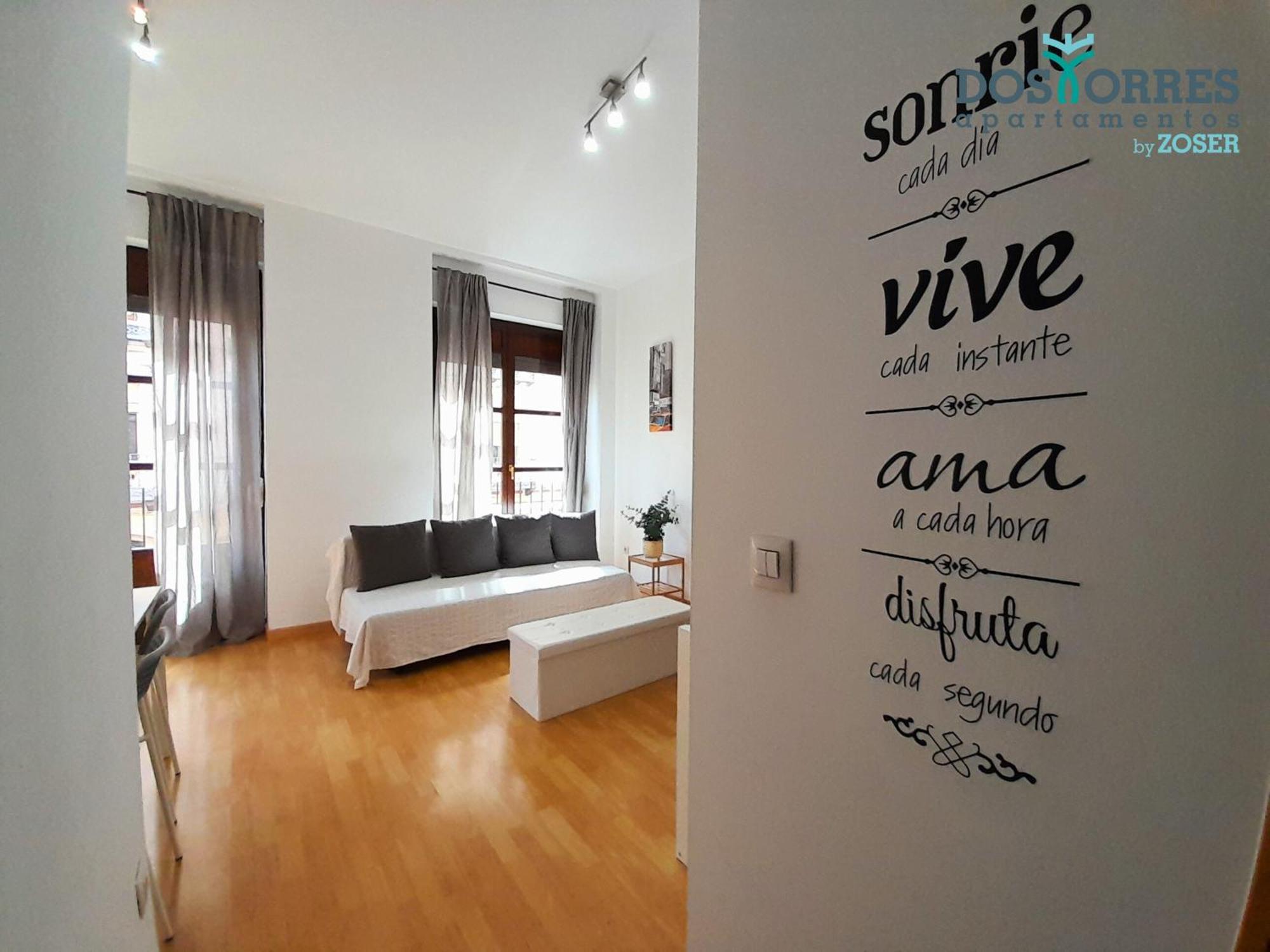 Dos Torres Pilar Suites- Balcones Con Vistas A La Ciudad Zaragoza Exterior foto